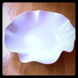 Wavy white serving platter
